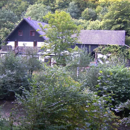 Ferienwohnung Neumühle Lutzerath Exterior foto