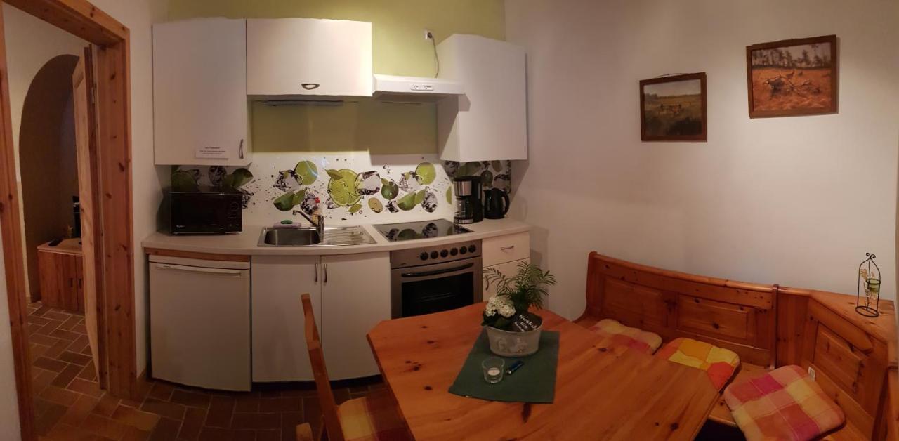 Neumuehle Apartment *